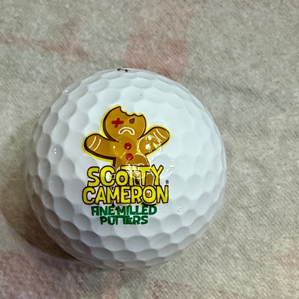 Scotty Cameron 2025 Christmas Golf Ball Set - Titleist Pro V1 (Set of 4 shown) - Picture 3 of 8
